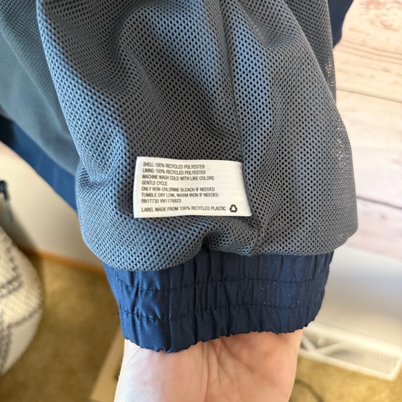 Goodfellow & Co Blue Windbreaker Lightweight Hooded Jacket - Picture 6 of 6